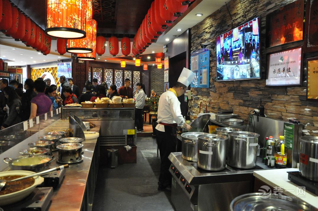 远程平台和视频时时监控到饭店前台和后厨操作